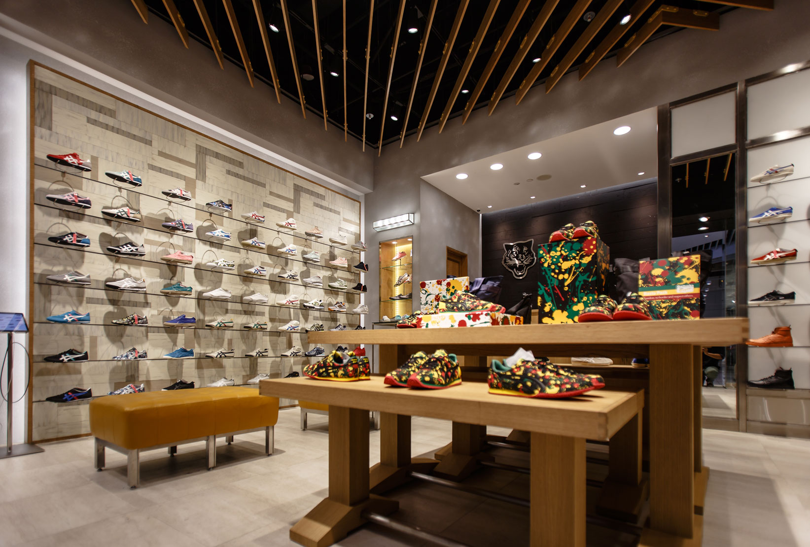 onitsuka suntec